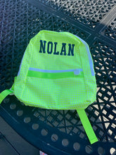 Highlighter medium backpack with pockets
